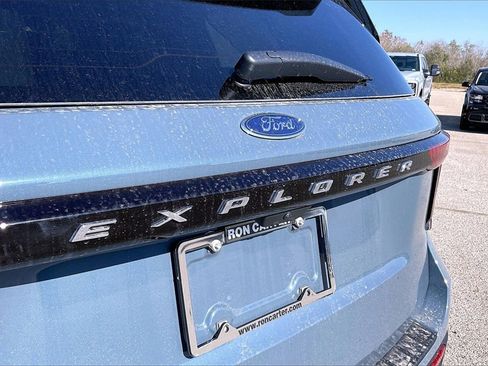 New 2026 Ford Explorer Active w/ Active Comfort Package image 15