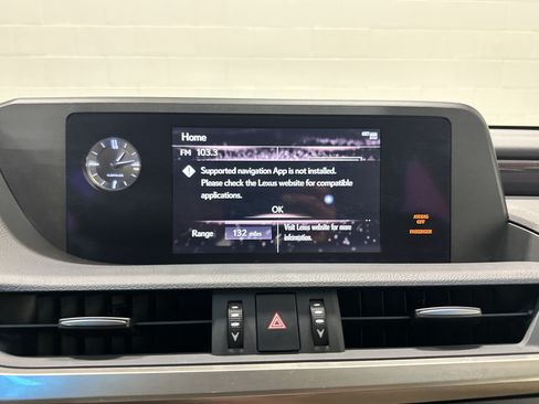 Used 2019 Lexus ES 350 w/ Premium Package FWD image 24