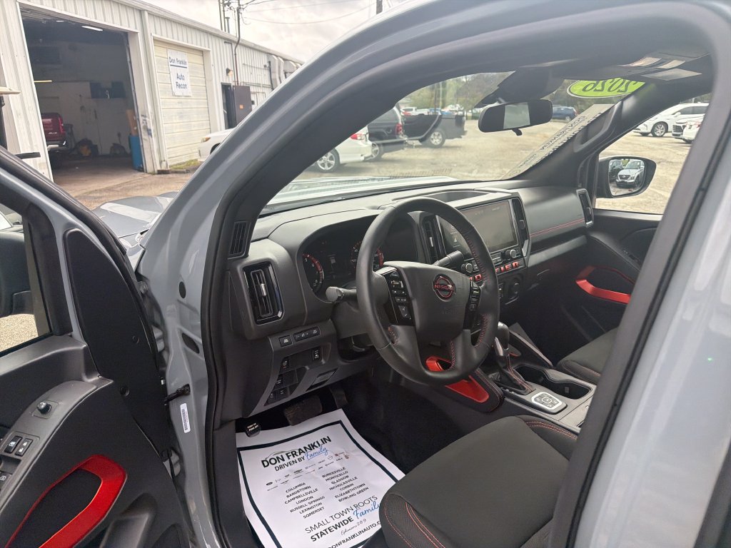 Used 2026 Nissan Frontier PRO-4X w/ Pro-4x Convenience Package AWD/4WD image 15