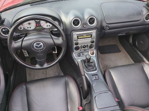 Used 2004 MAZDA MX-5 Miata MAZDASPEED w/ Grand Touring Pkg RWD image 16