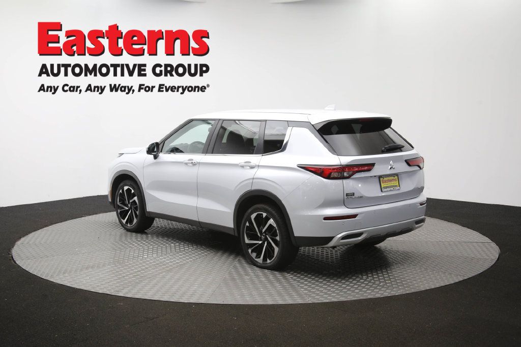 Used 2024 Mitsubishi Outlander SE FWD image 67