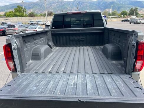 Used 2023 GMC Sierra 1500 Elevation w/ Preferred Package AWD/4WD image 23