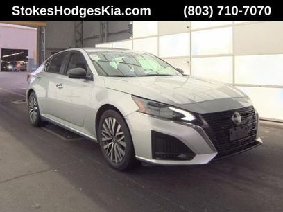 Used 2024 Nissan Altima 2.5 SV