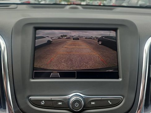 Certified 2024 Chevrolet Equinox LT FWD image 22