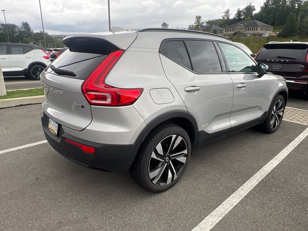Used 2023 Volvo XC40 B5 Ultimate w/ Climate Package AWD/4WD image 24