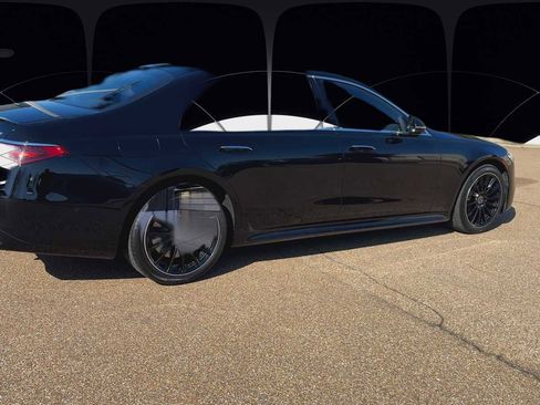 Used 2022 Mercedes-Benz S 500 4MATIC image 8