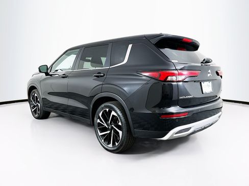 Used 2024 Mitsubishi Outlander SE AWD/4WD image 5