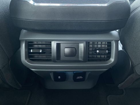 Used 2022 Ford F150 XLT w/ Equipment Group 302A High image 13