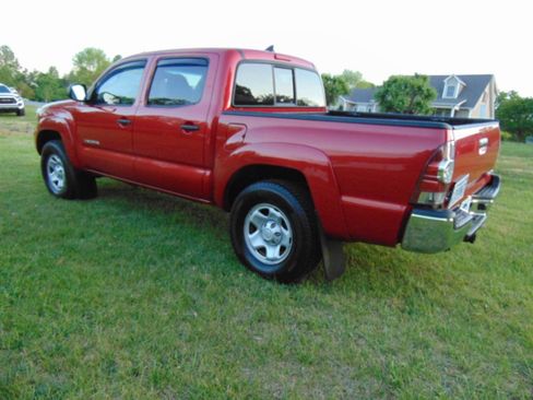 Used 2012 Toyota Tacoma 4x4 Double Cab w/ SR5 Pkg image 15