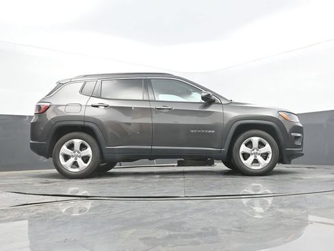 Used 2021 Jeep Compass Latitude w/ Convenience Group FWD image 60