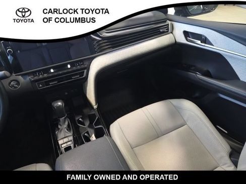 Used 2025 Toyota Camry XLE FWD image 19