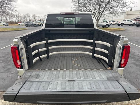 Used 2019 GMC Sierra 1500 SLT w/ SLT Premium Plus Package image 10
