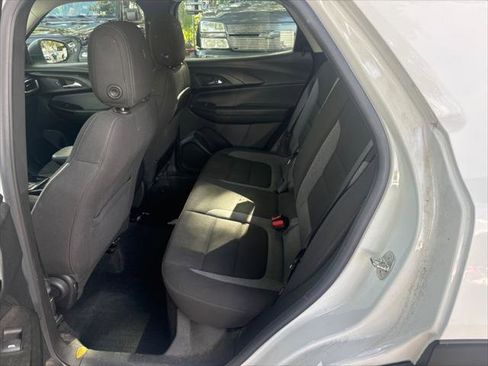 Used 2023 Chevrolet TrailBlazer LS image 14