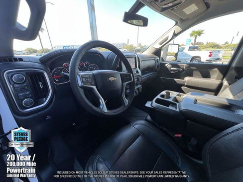 Certified 2020 Chevrolet Silverado 3500 LTZ w/ Gooseneck/5TH Wheel Package image 14