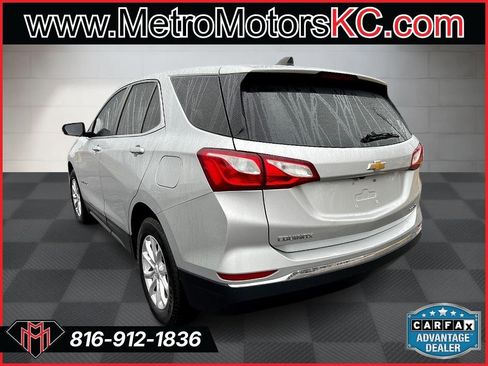 Used 2021 Chevrolet Equinox LT image 3
