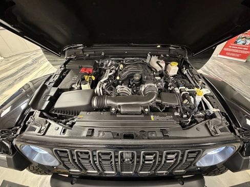 Used 2025 Jeep Gladiator Rubicon image 62