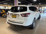Used 2015 Chevrolet Traverse LT image 3