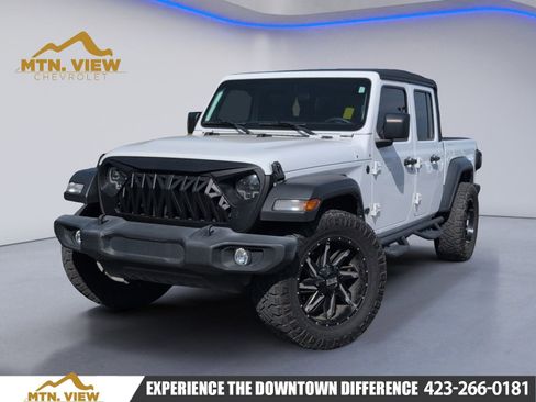 Used 2022 Jeep Gladiator Sport image 1