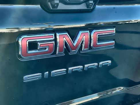 New 2026 GMC Sierra 2500 SLT w/ SLT Premium Package AWD/4WD image 40