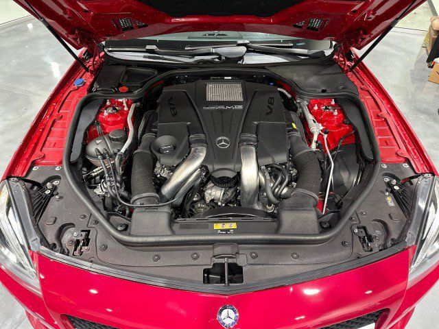 Used 2015 Mercedes-Benz SL 550 w/ Driver Assistance Package image 25