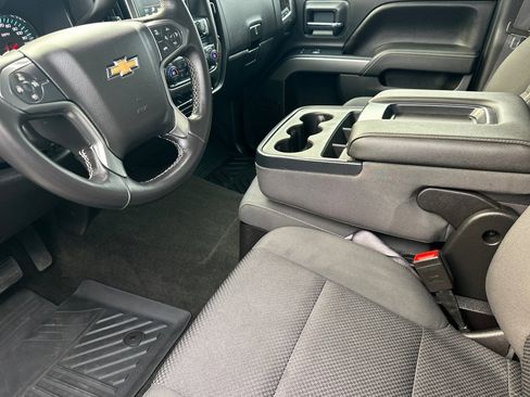 Used 2016 Chevrolet Silverado 2500 LT w/ LT Convenience Package image 7