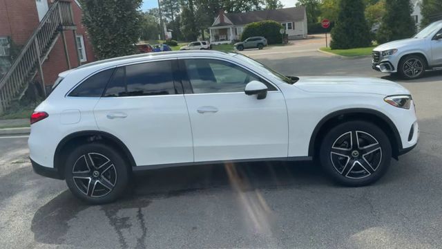 Used 2026 Mercedes-Benz GLC 300 4MATIC image 3