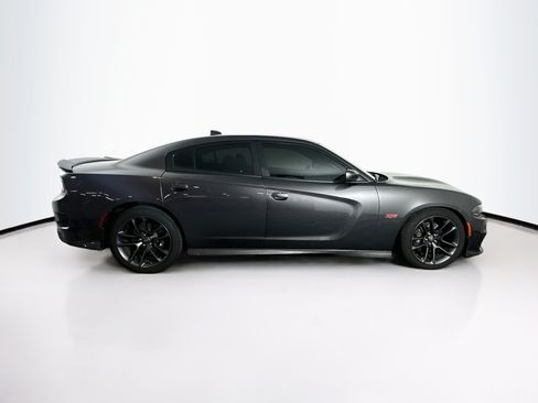 Used 2020 Dodge Charger Scat Pack RWD image 10