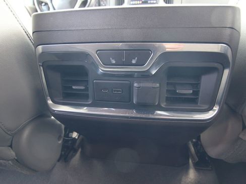 Used 2021 Chevrolet Silverado 1500 LTZ image 37