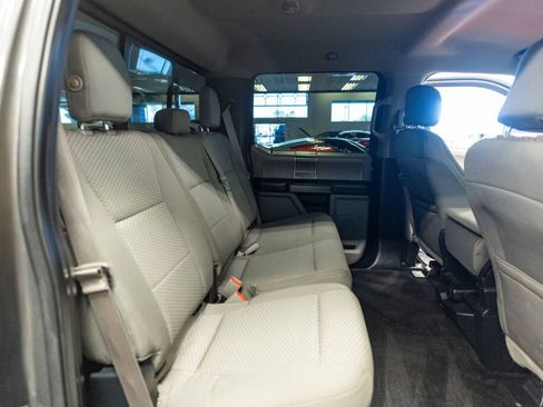 Used 2016 Ford F150 XLT w/ Equipment Group 302A Luxury image 15