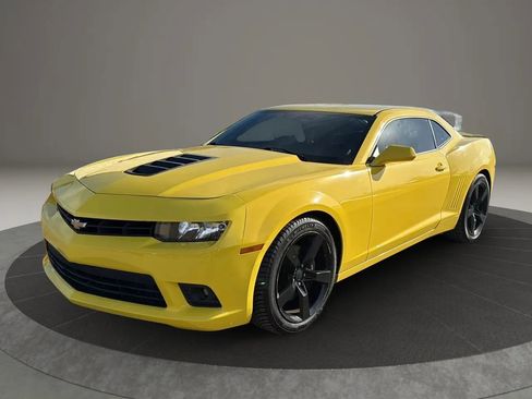 Used 2015 Chevrolet Camaro SS w/ Rear Vision Package image 16