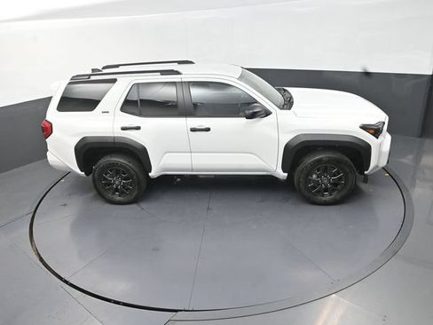 Used 2026 Toyota 4Runner SR5 RWD image 29