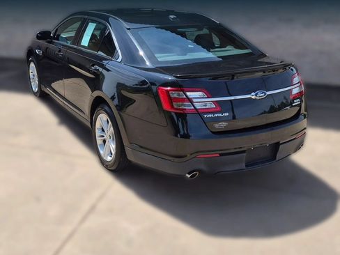 Used 2015 Ford Taurus SEL w/ Equipment Group 201A FWD image 6