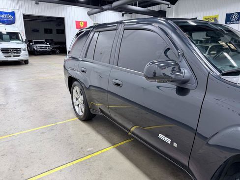 Used 2008 Chevrolet TrailBlazer SS w/ Sun And 6-Disc Cd Package RWD image 20