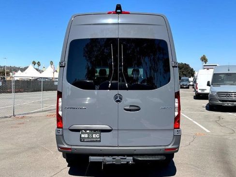 New 2024 Mercedes-Benz Sprinter 2500 image 20
