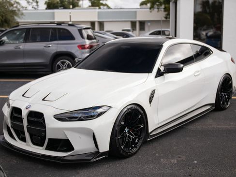 Used 2021 BMW M4 Competition w/ M Carbon Exterior Package RWD image 8