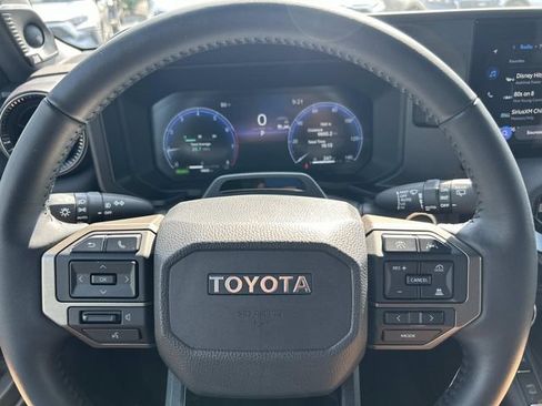 Used 2026 Toyota Land Cruiser w/ Premium Package AWD/4WD image 34