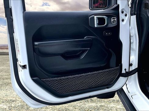 Used 2021 Jeep Gladiator Sport AWD/4WD image 21