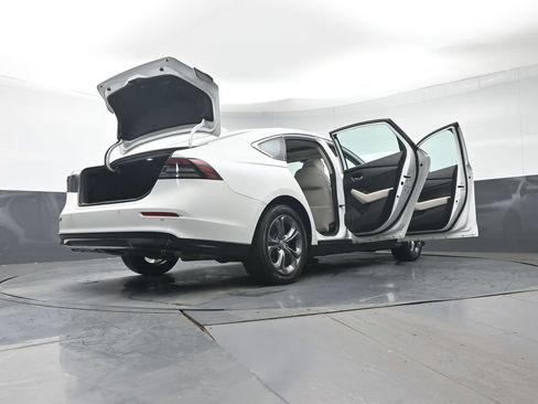 Used 2024 Honda Accord EX-L image 46