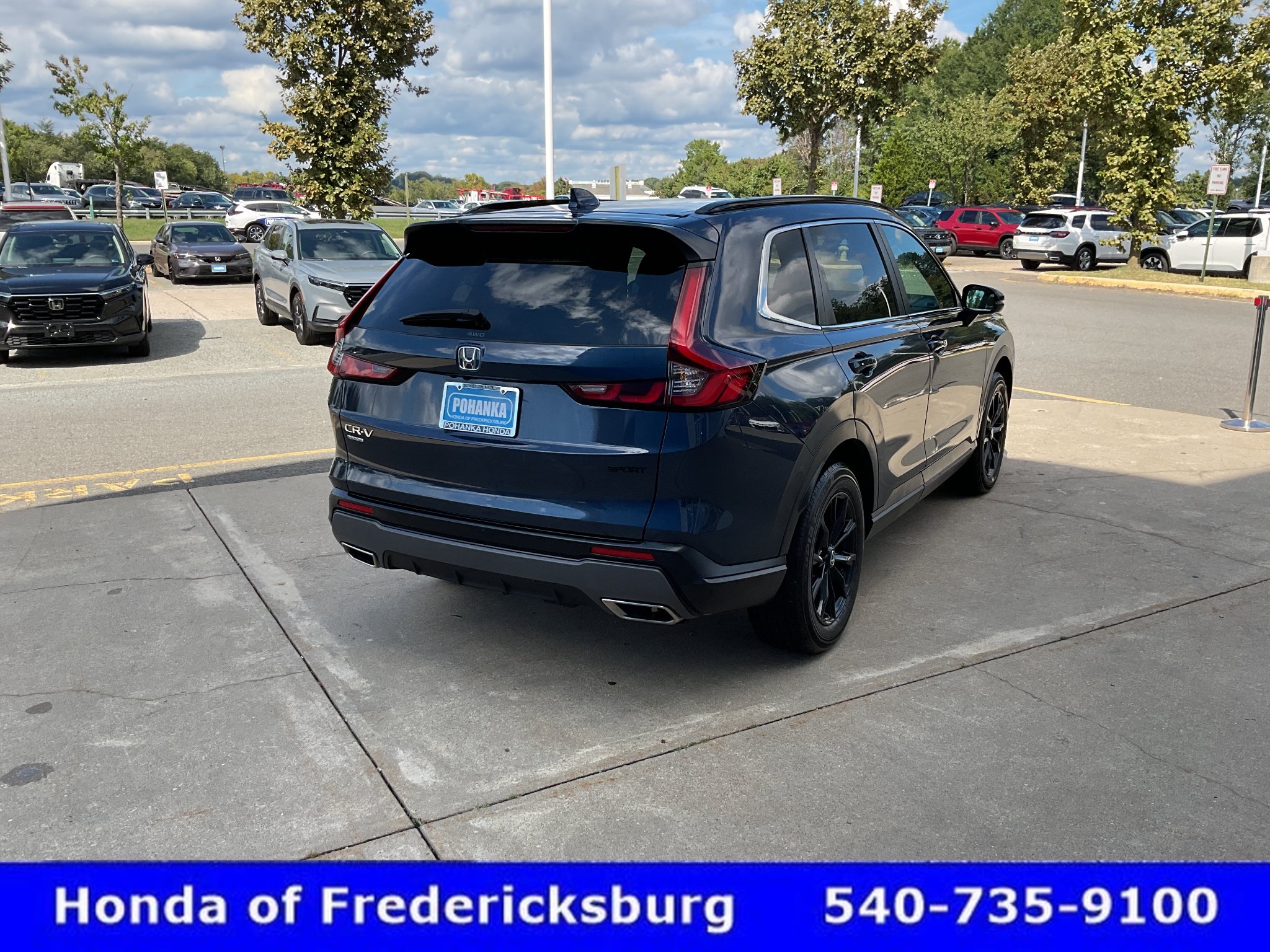 Used 2025 Honda CR-V Sport image 6