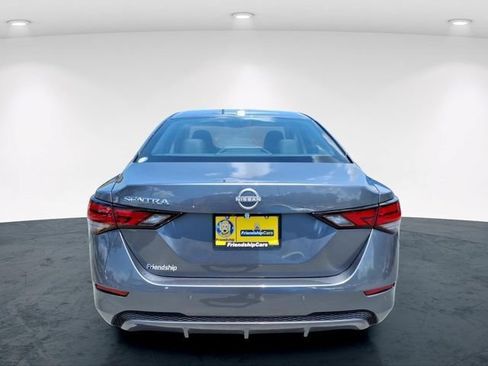 Used 2025 Nissan Sentra SV FWD image 10