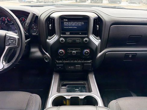 Used 2019 Chevrolet Silverado 1500 LT Trail Boss image 19