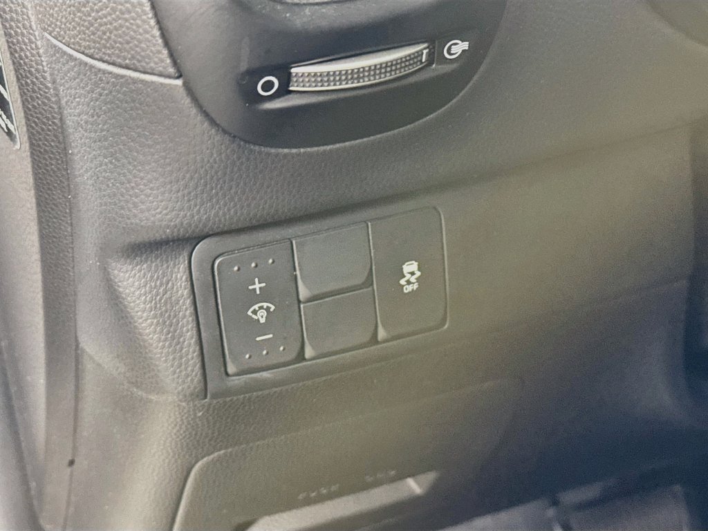Used 2014 Kia Soul FWD image 10