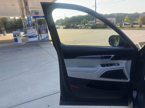 Used 2021 Kia Telluride SX image 24