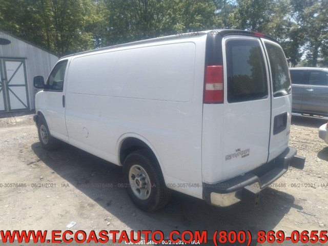 Used 2015 GMC Savana 2500 RWD image 3