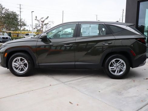 Used 2025 Hyundai Tucson SE image 7