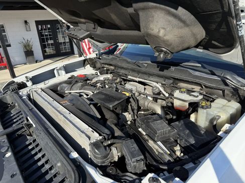 Used 2021 Chevrolet Silverado 3500 W/T w/ WT Convenience Package image 17