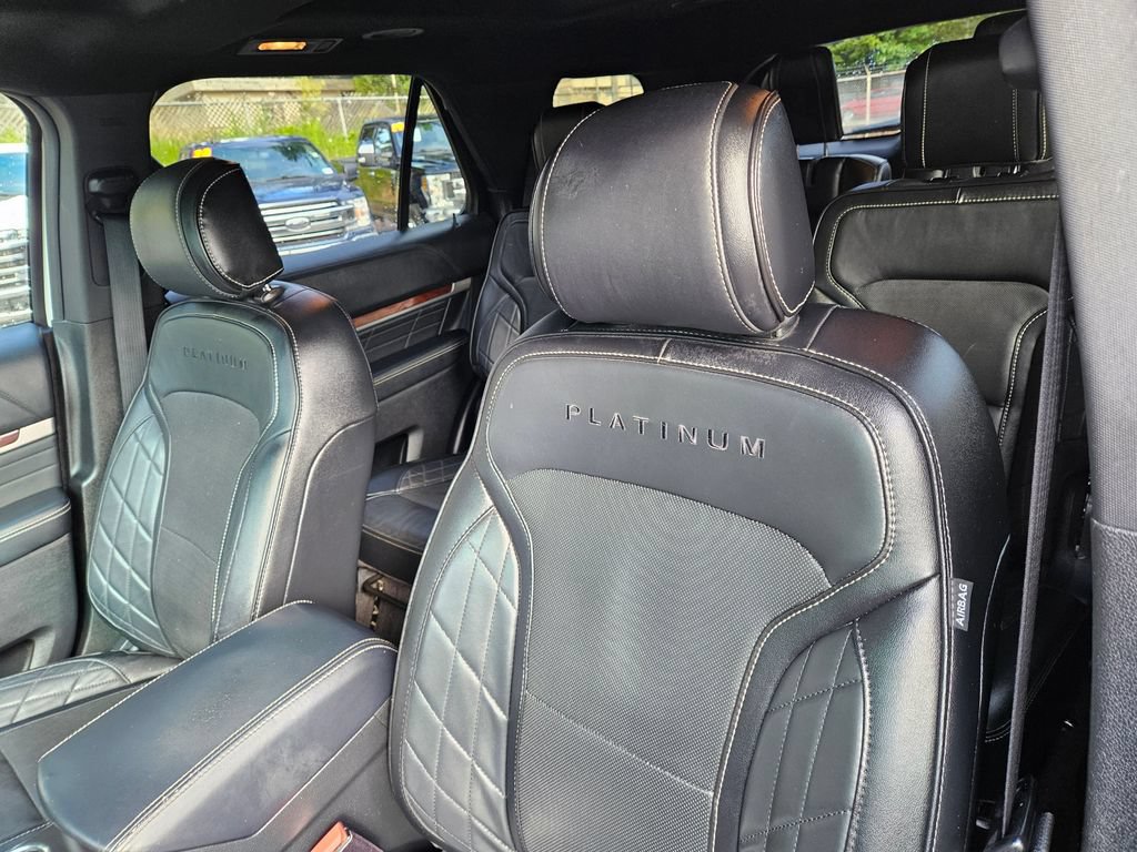 Used 2016 Ford Explorer Platinum AWD/4WD image 23