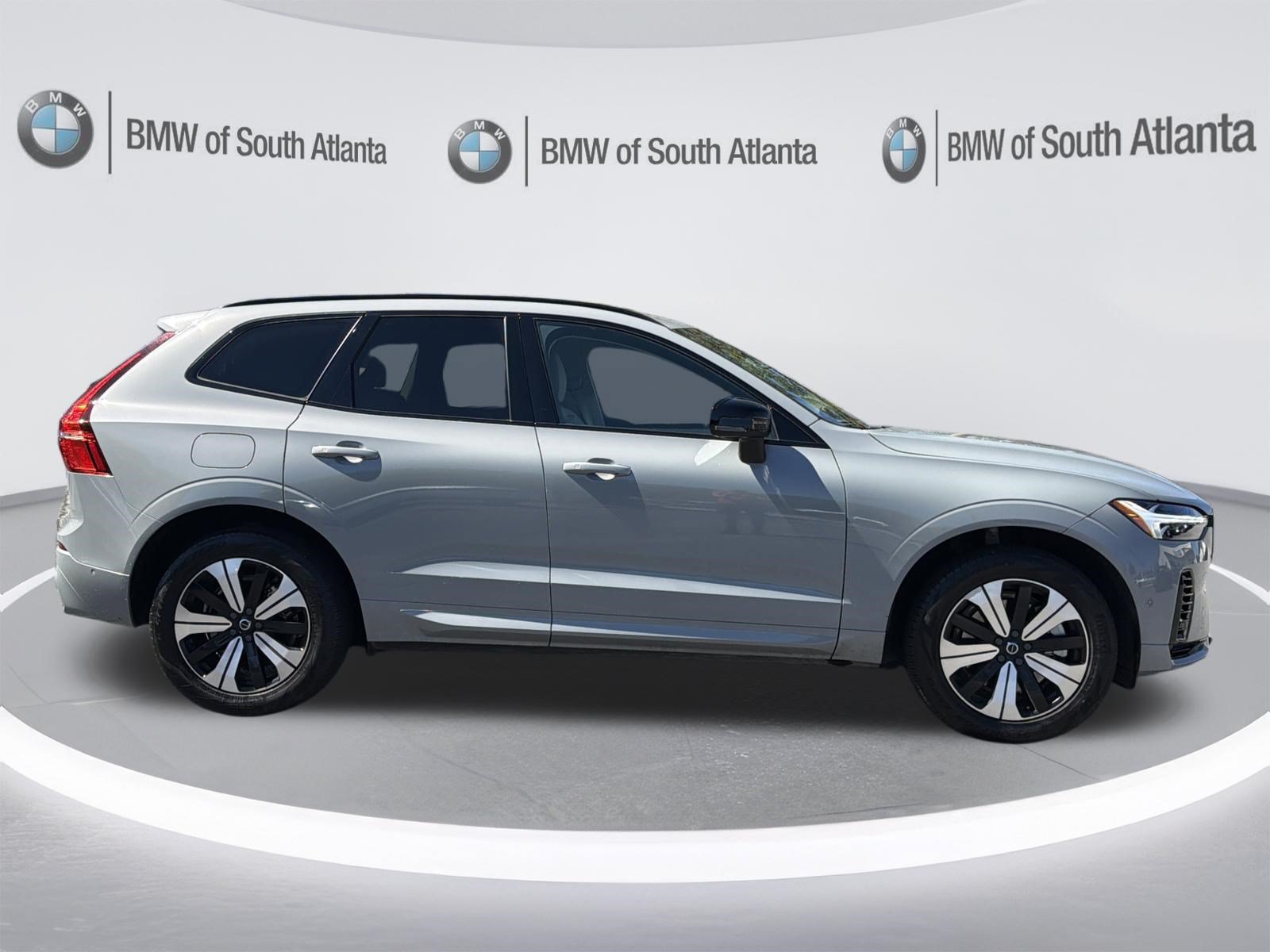 Used 2024 Volvo XC60 T8 Plus w/ Climate Package AWD/4WD image 29