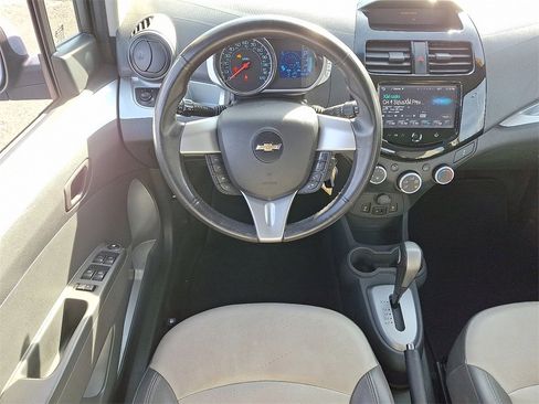 Used 2014 Chevrolet Spark LT image 11