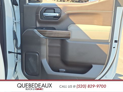 Used 2021 Chevrolet Silverado 1500 RST w/ Convenience Package II AWD/4WD image 28
